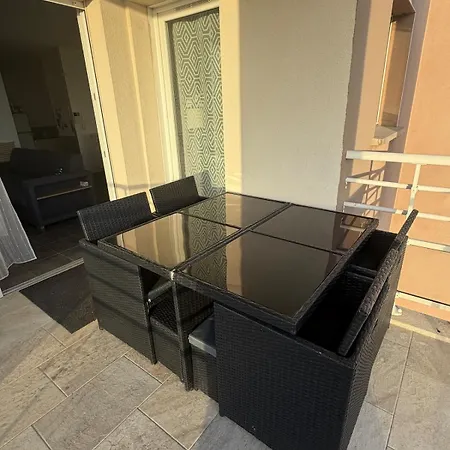 F2 - Dernier Etage Avec Terrasse Vue Διαμέρισμα